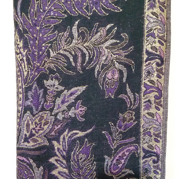 NWOT Handcrafted Gold thread Pashmina shawl - Picture 6 of 8